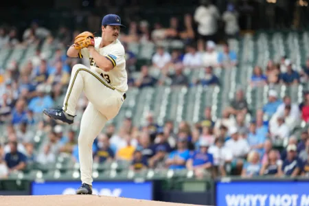 Henderson wins 6th straight decision as Brewers top Pirates 4-2